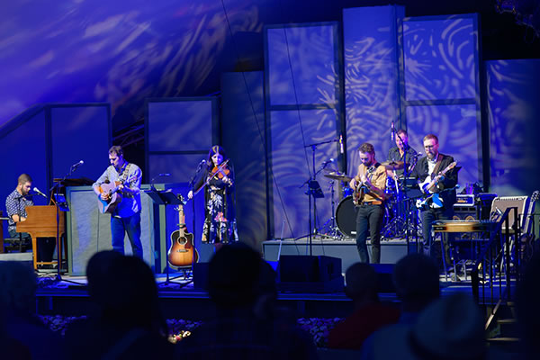 Two Bobs and A Mule - Butchart Gardens - 2023-09-01